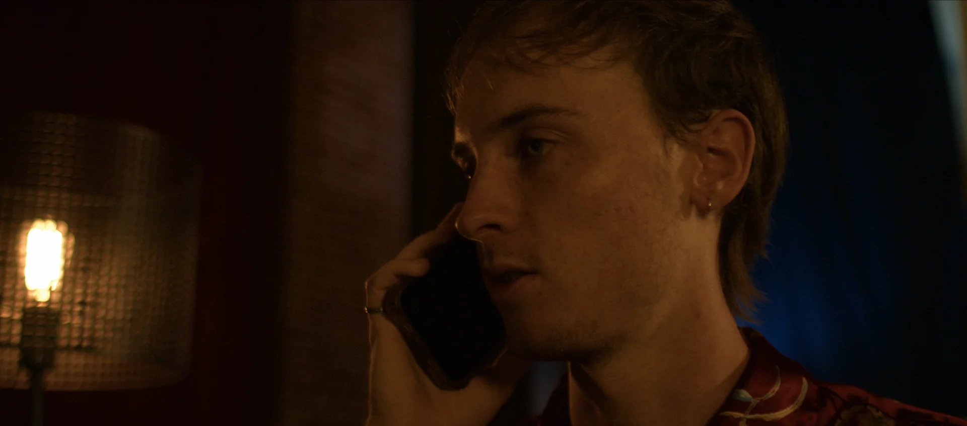 Alternate still from Like Fog on a Cold Night